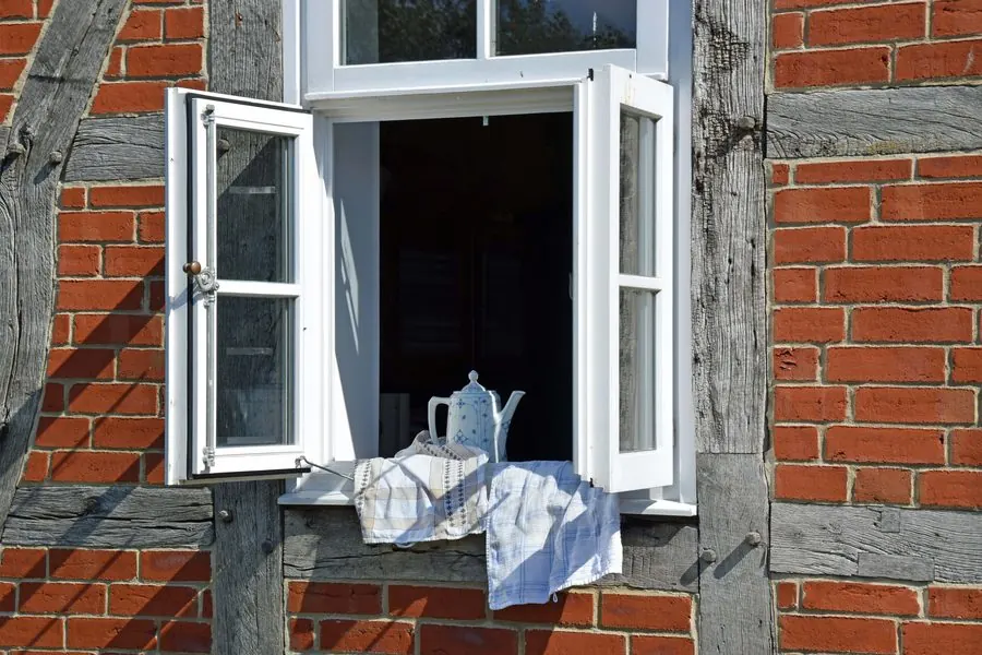 Casement window