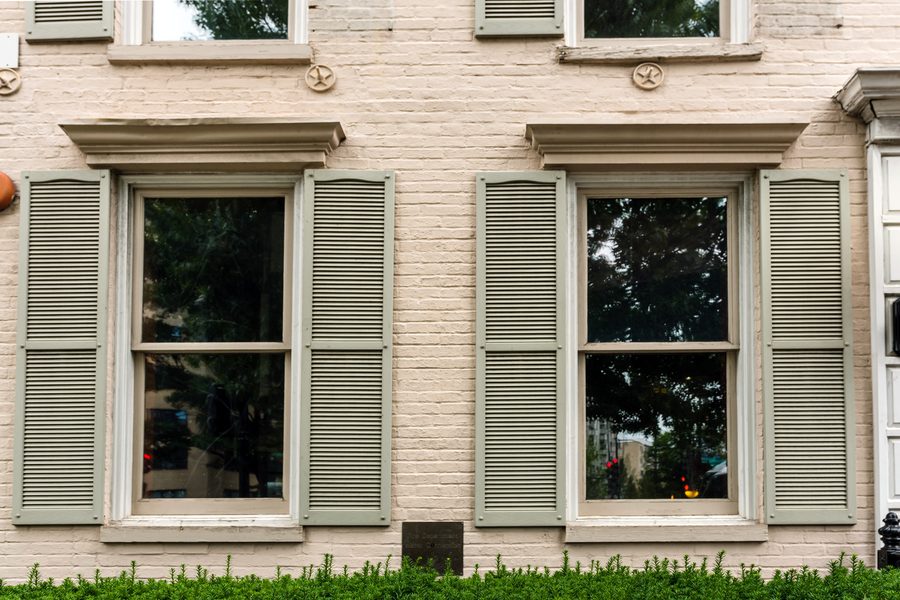 Double Hung window